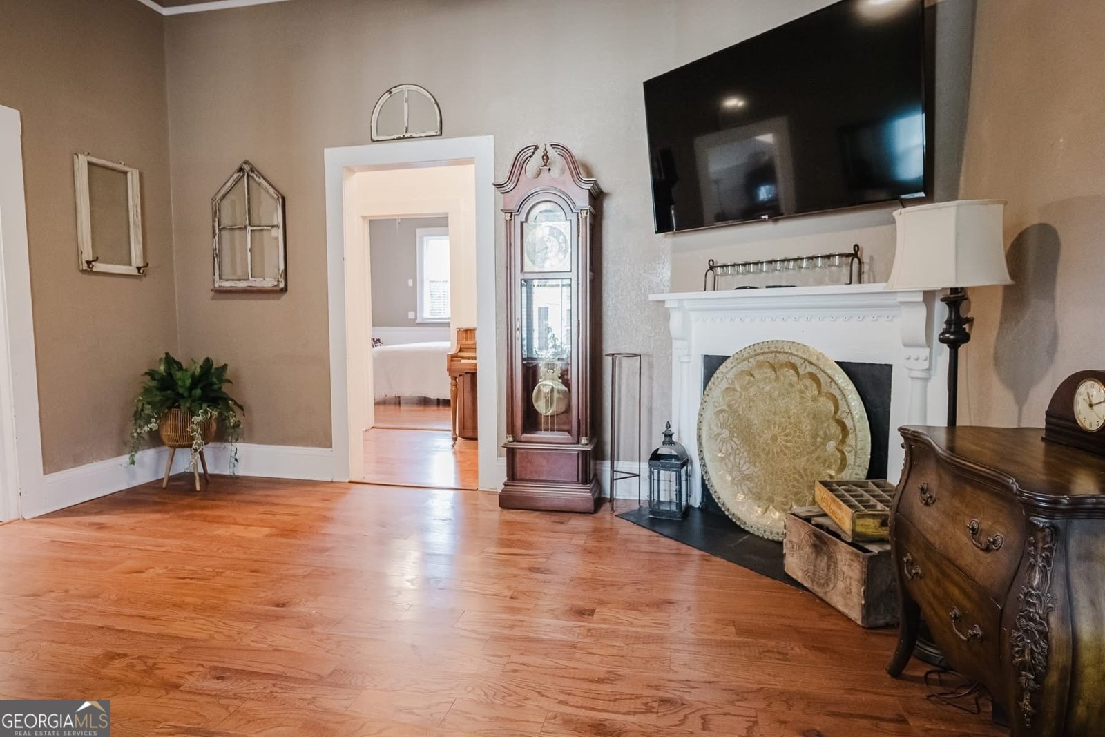 402 Zebulon Street Barnesville - 40