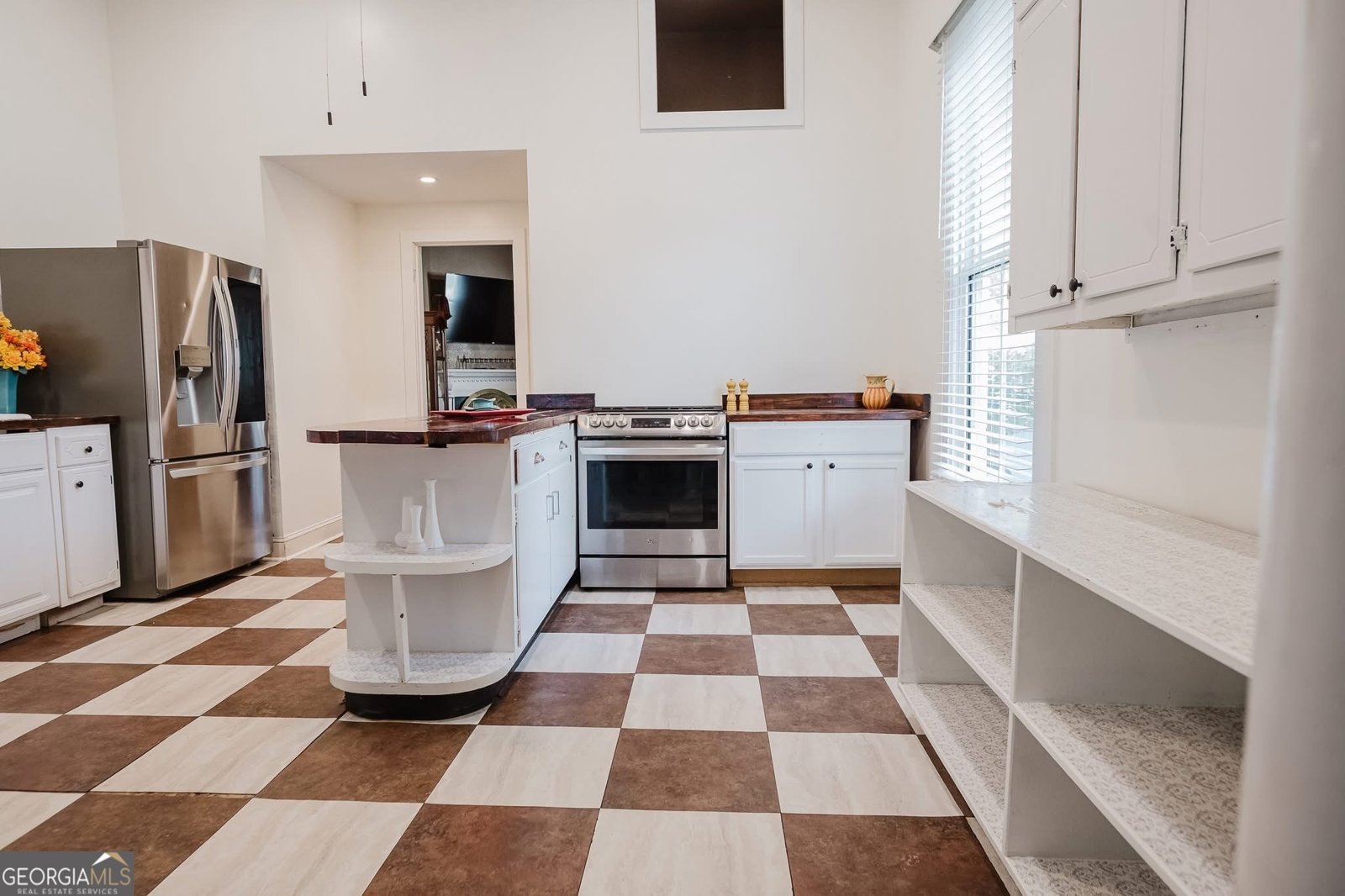 402 Zebulon Street Barnesville - 43