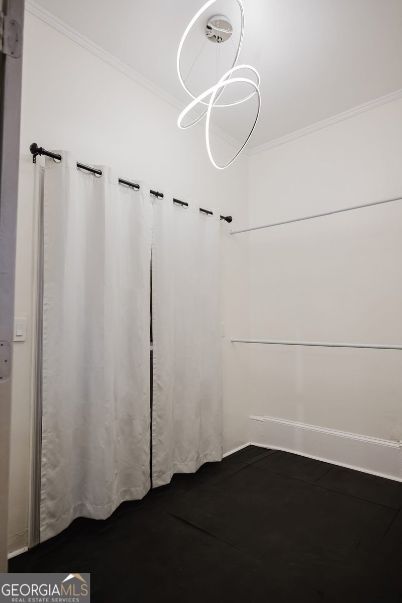 402 Zebulon Street Barnesville - 74