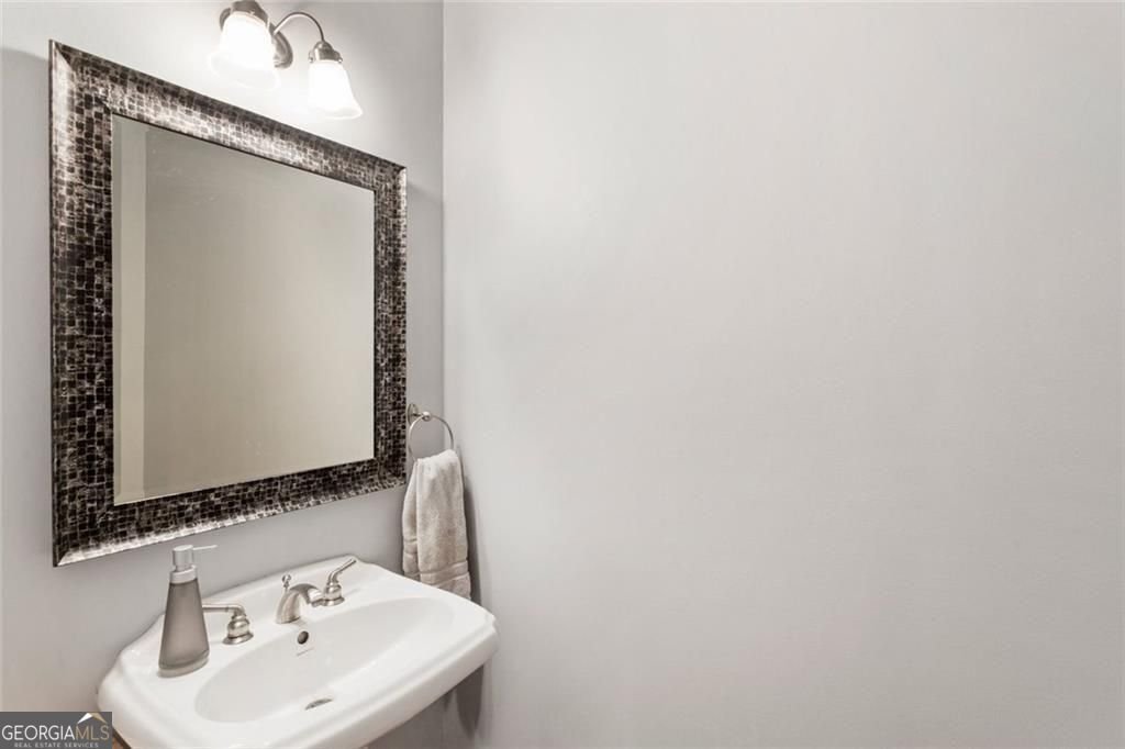 5523 Glenridge Park Atlanta - 4