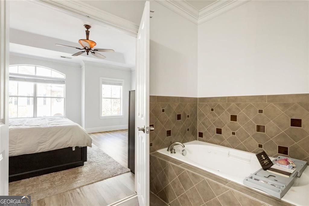 5523 Glenridge Park Atlanta - 8