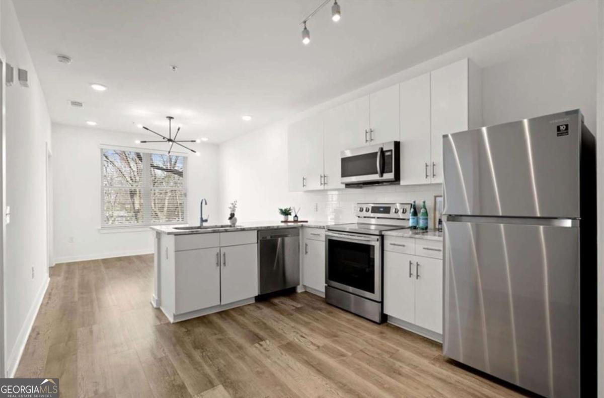 525 Parkway Drive Atlanta - 5