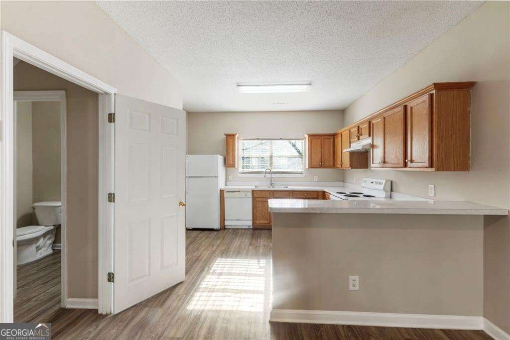 6750 Sunset Hills Boulevard Rex - 10