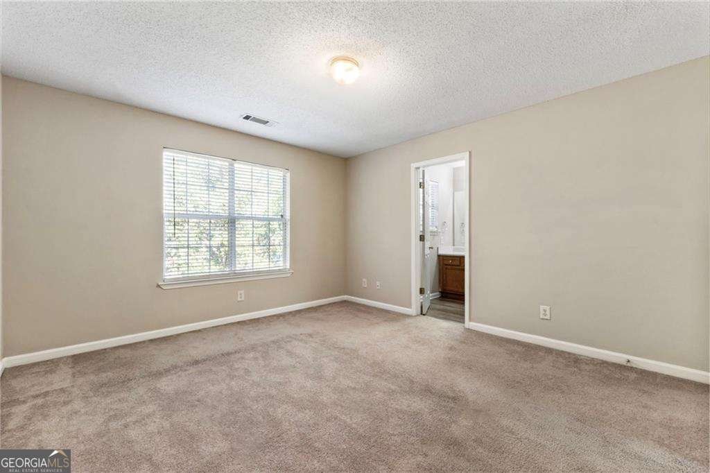 6750 Sunset Hills Boulevard Rex - 19