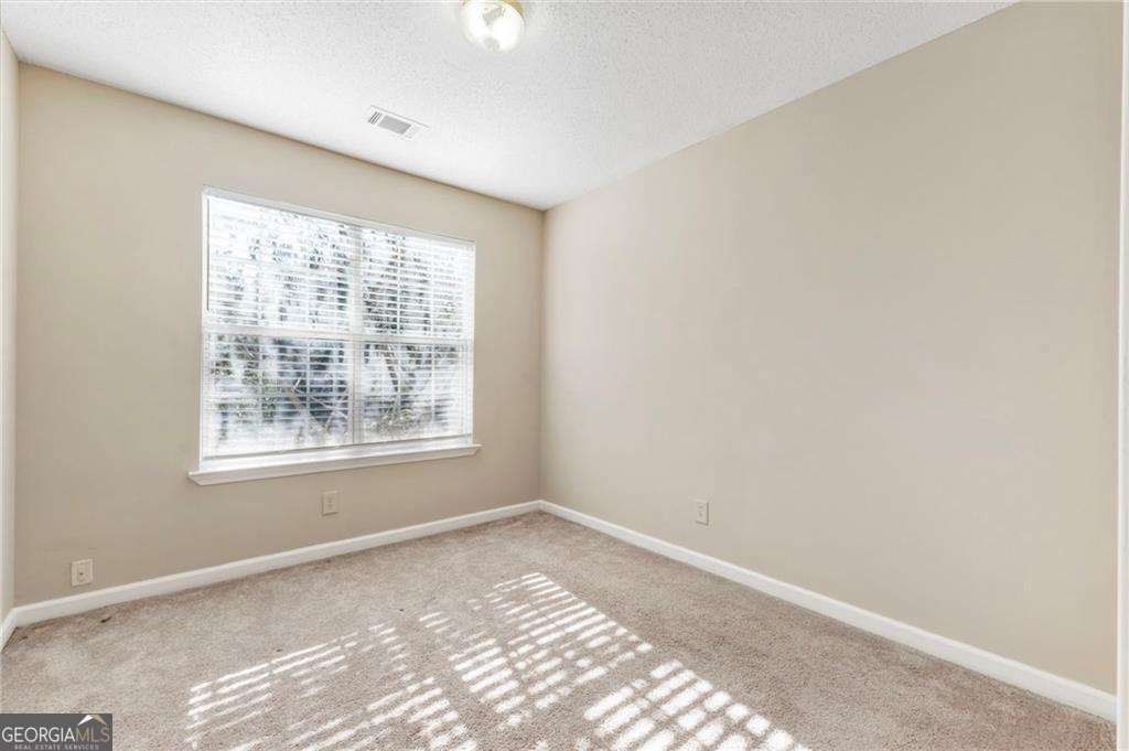 6750 Sunset Hills Boulevard Rex - 23