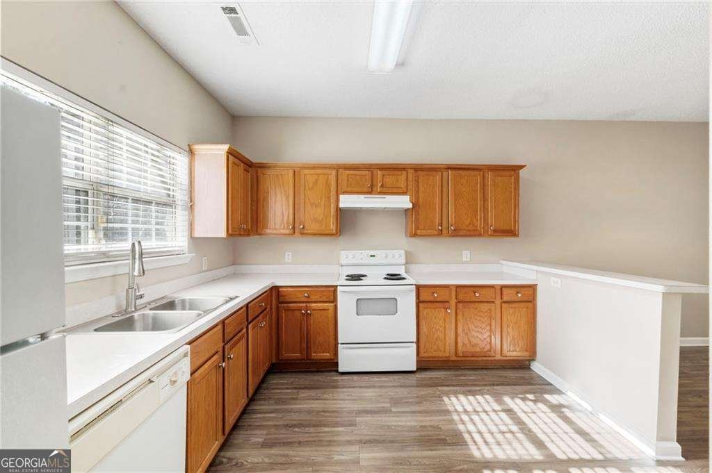 6750 Sunset Hills Boulevard Rex - 7