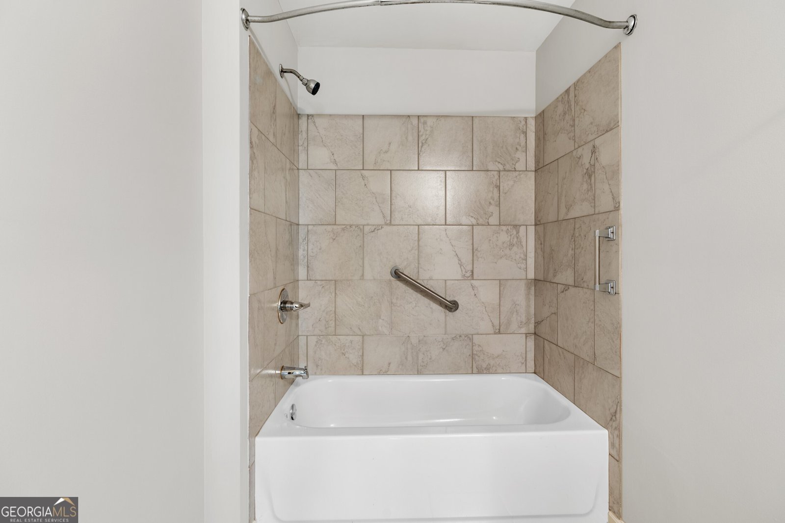 3159 ROBINSON Avenue Scottdale - 11