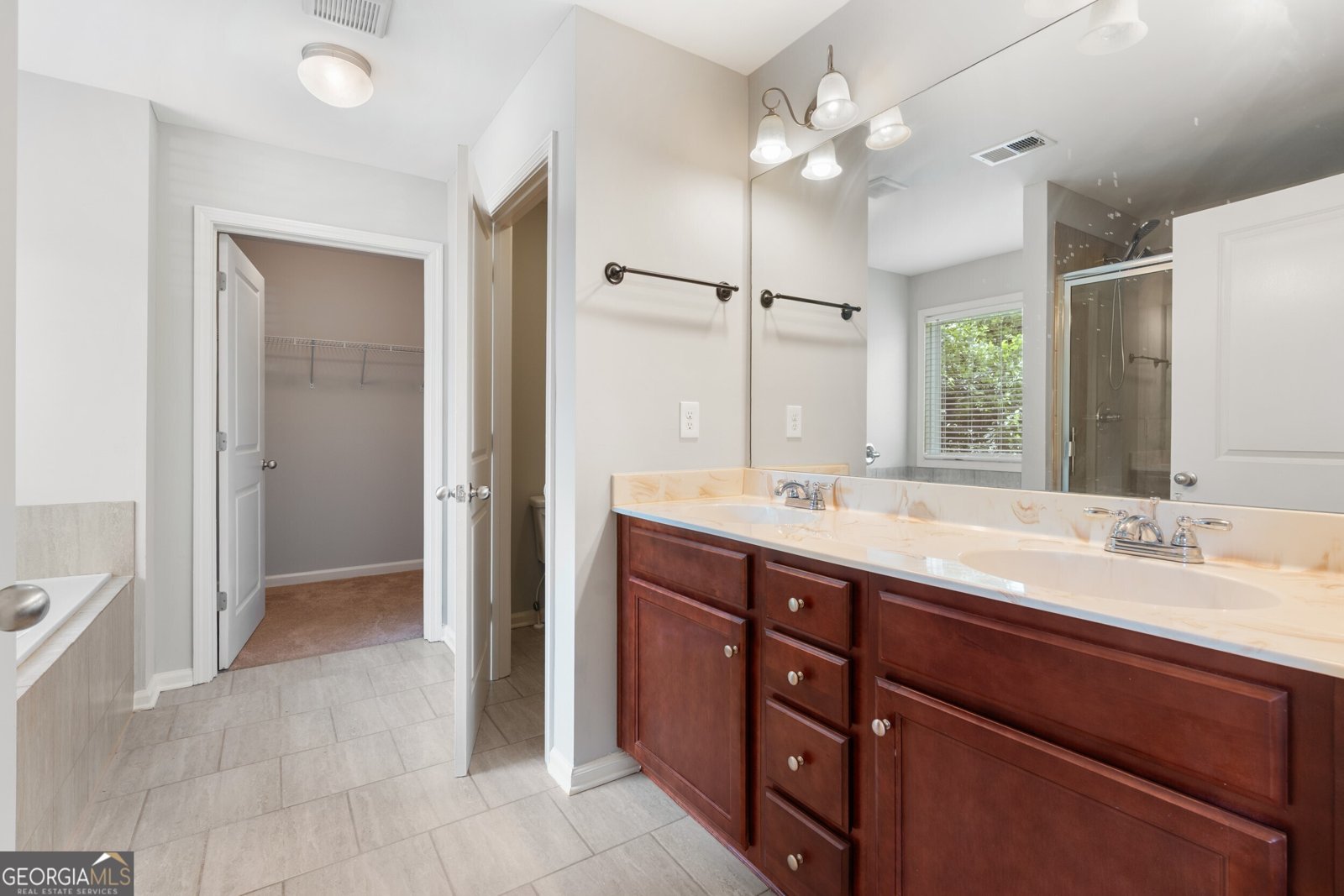 3159 ROBINSON Avenue Scottdale - 20