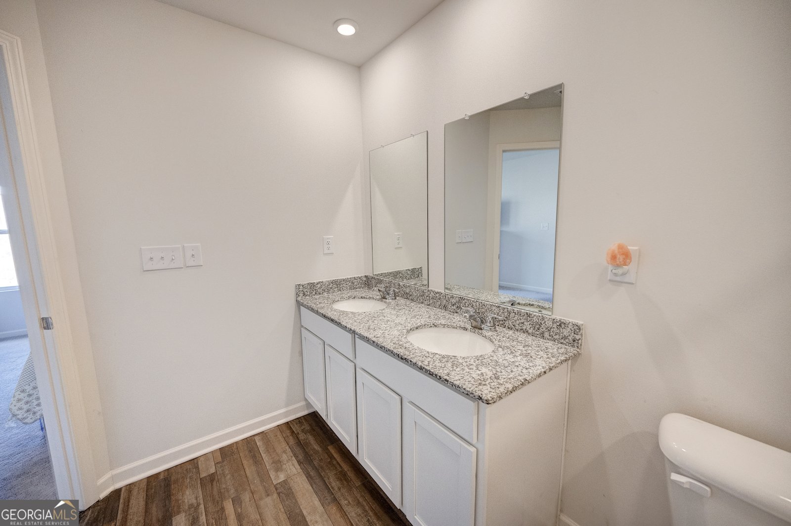 500 Pemberton Street Euharlee - 27