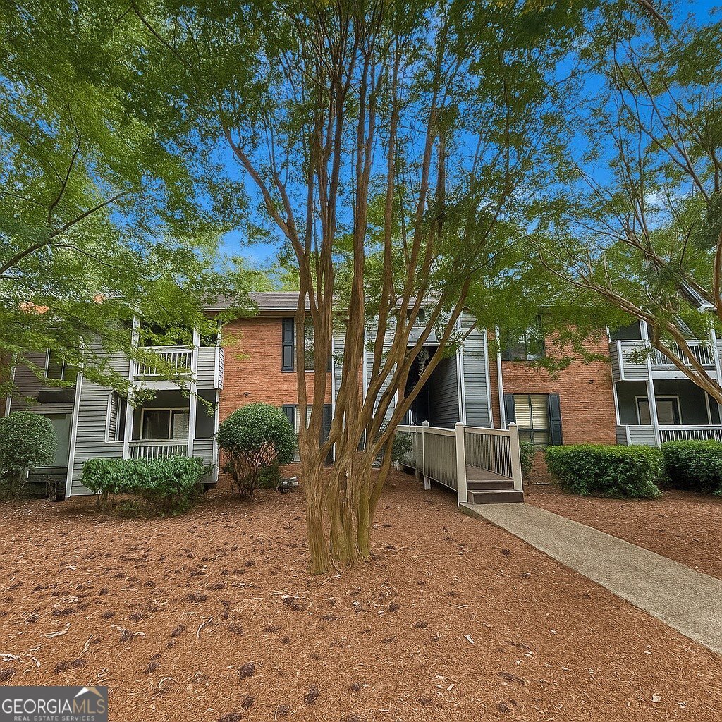 528 Warm Springs Circle Roswell - 7