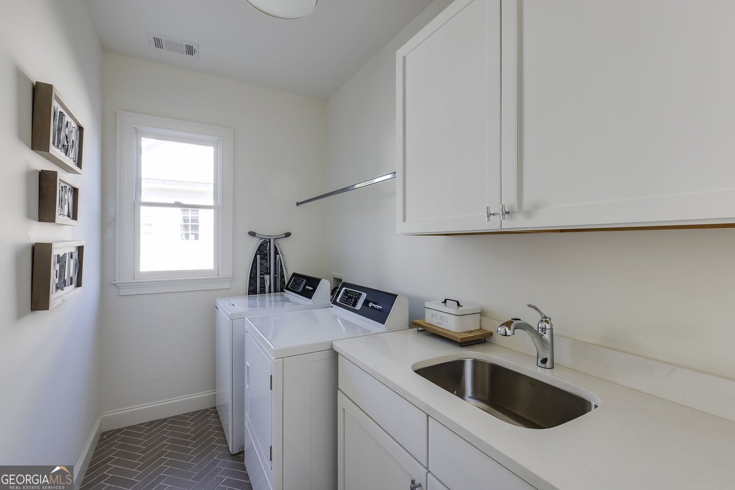 2596 Green Meadows Lane Brookhaven - 37