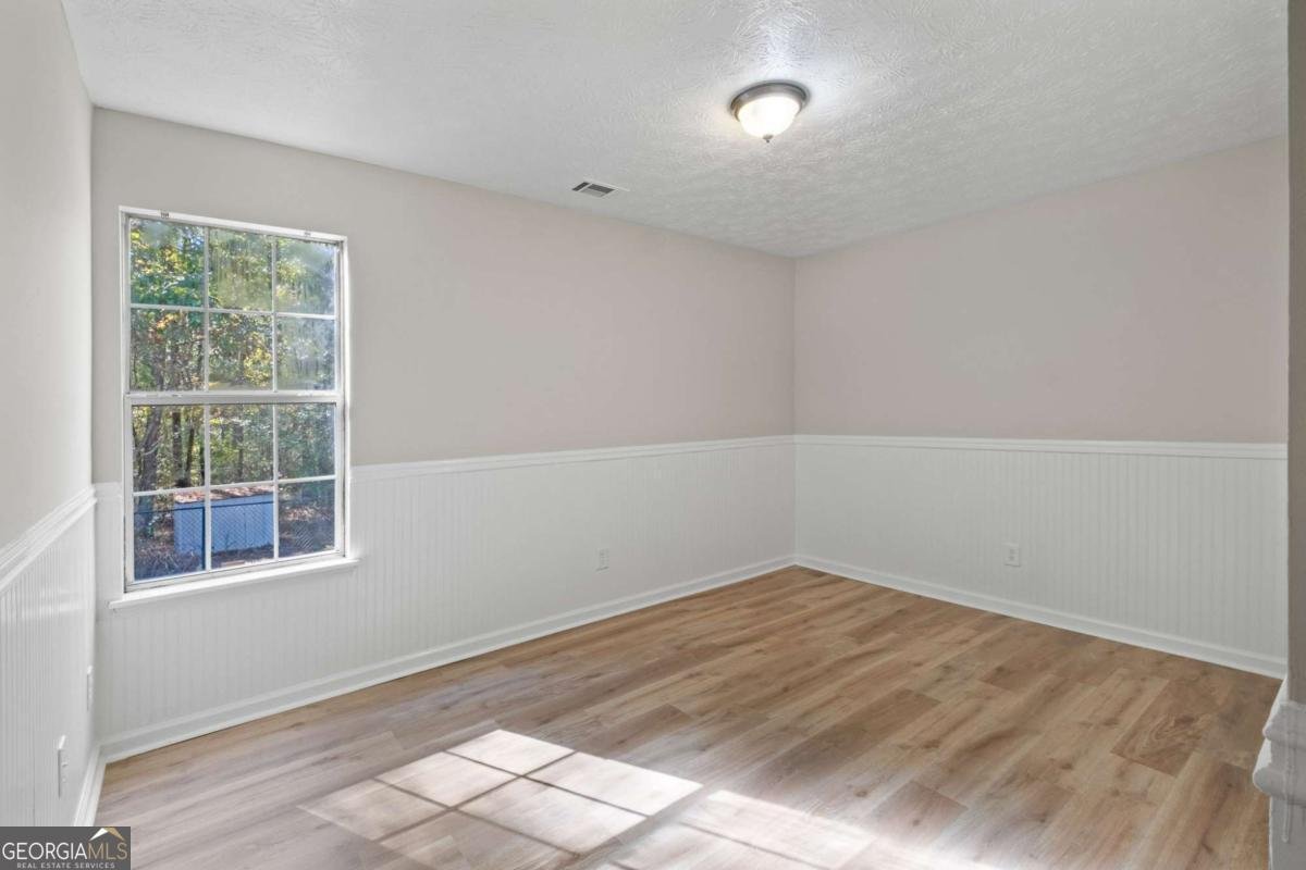 1425 Sedgefield Trail Bethlehem - 19