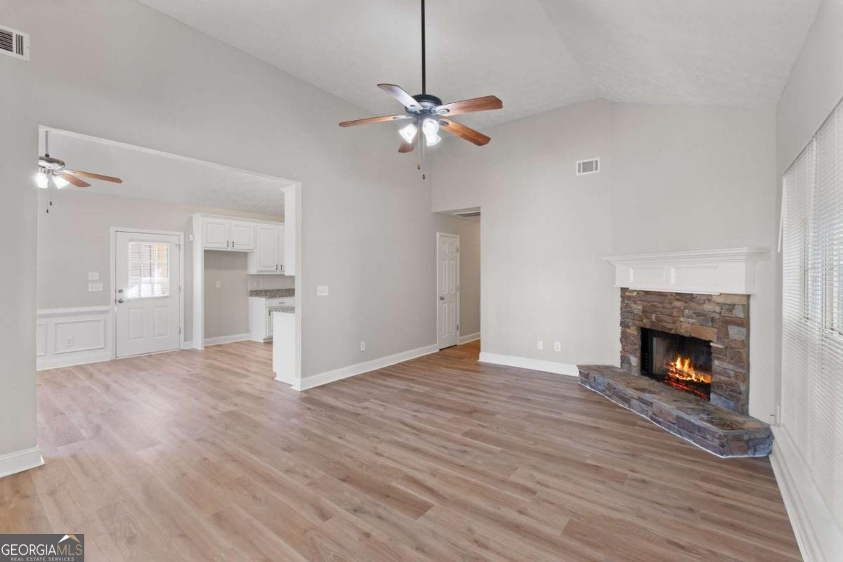 1425 Sedgefield Trail Bethlehem - 2