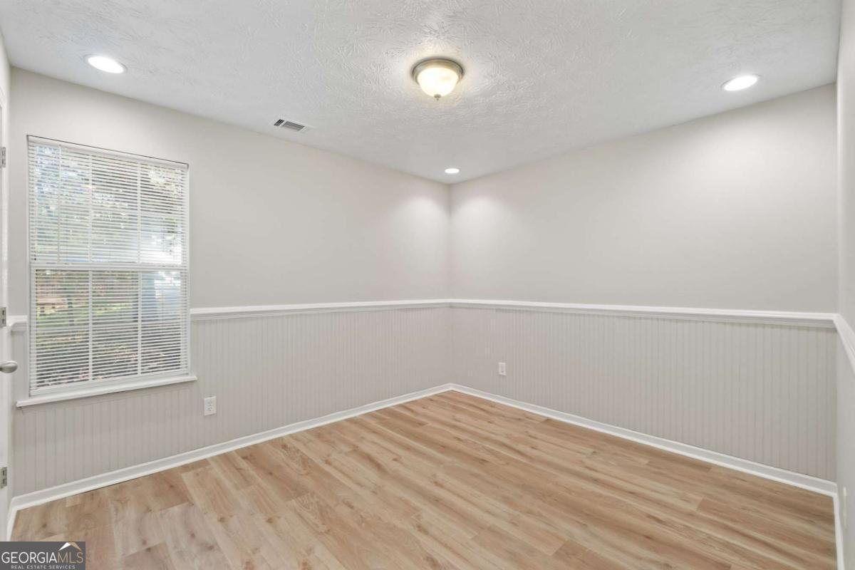 1425 Sedgefield Trail Bethlehem - 21