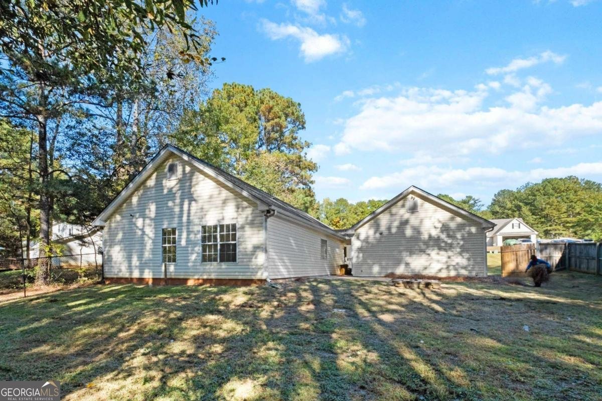 1425 Sedgefield Trail Bethlehem - 28