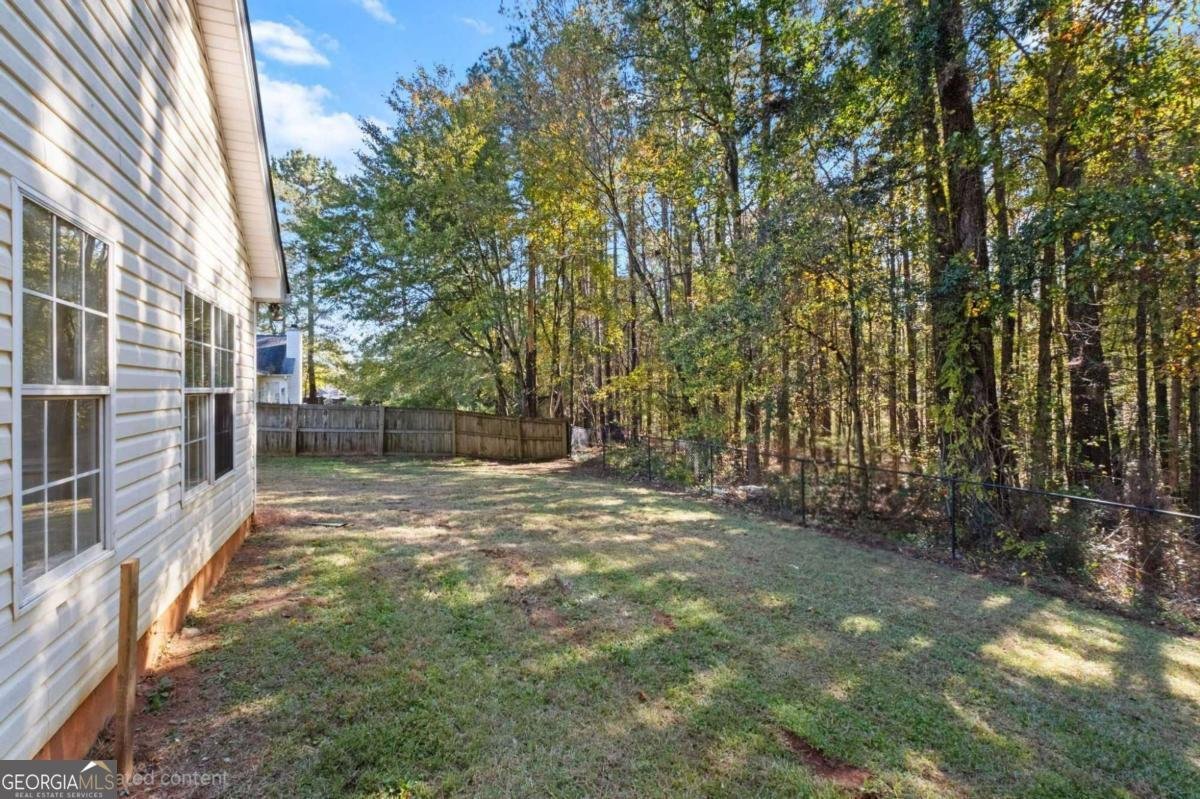 1425 Sedgefield Trail Bethlehem - 33