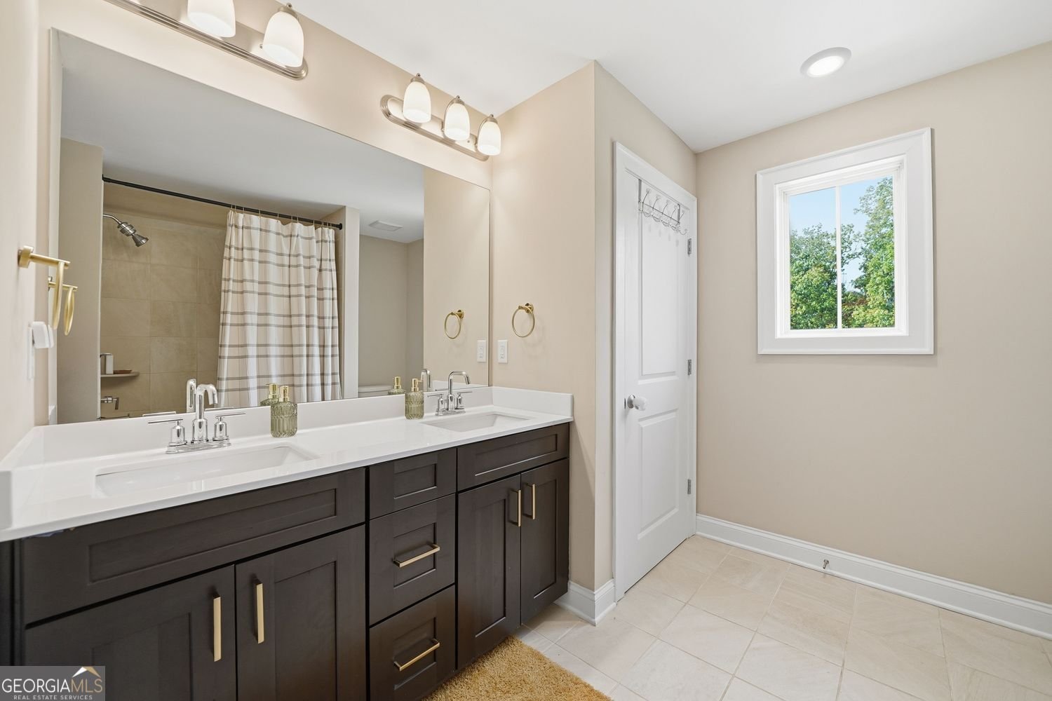 635 Stately Drive Woodstock - 24