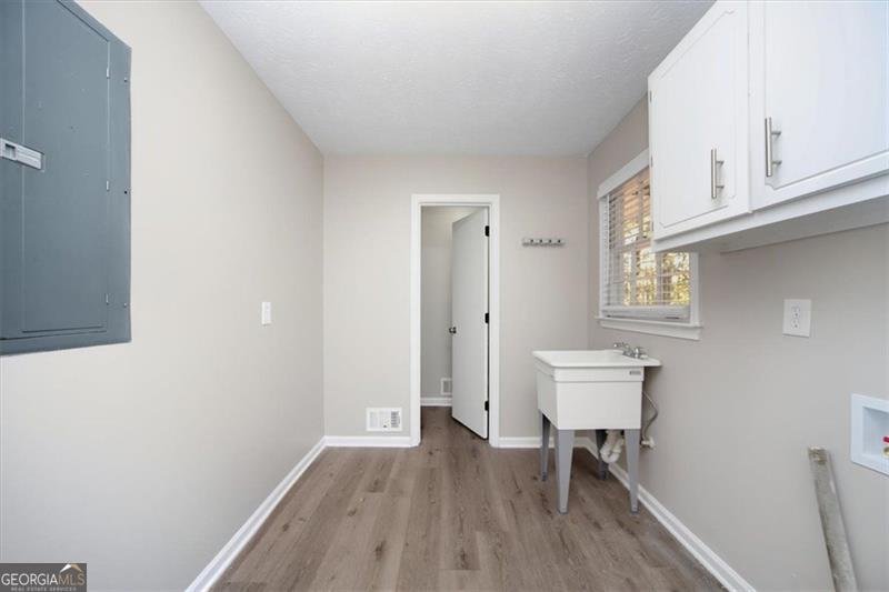 80 SANDY Stockbridge - 21