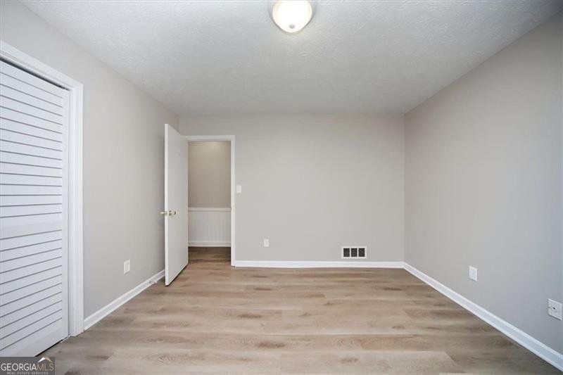 80 SANDY Stockbridge - 24