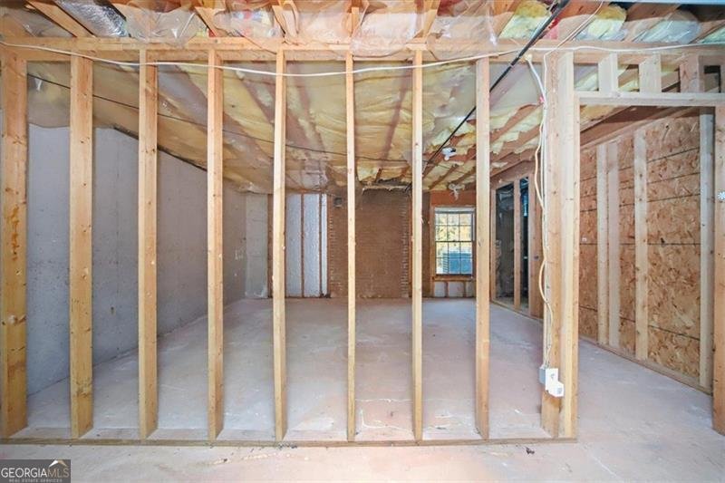 80 SANDY Stockbridge - 37