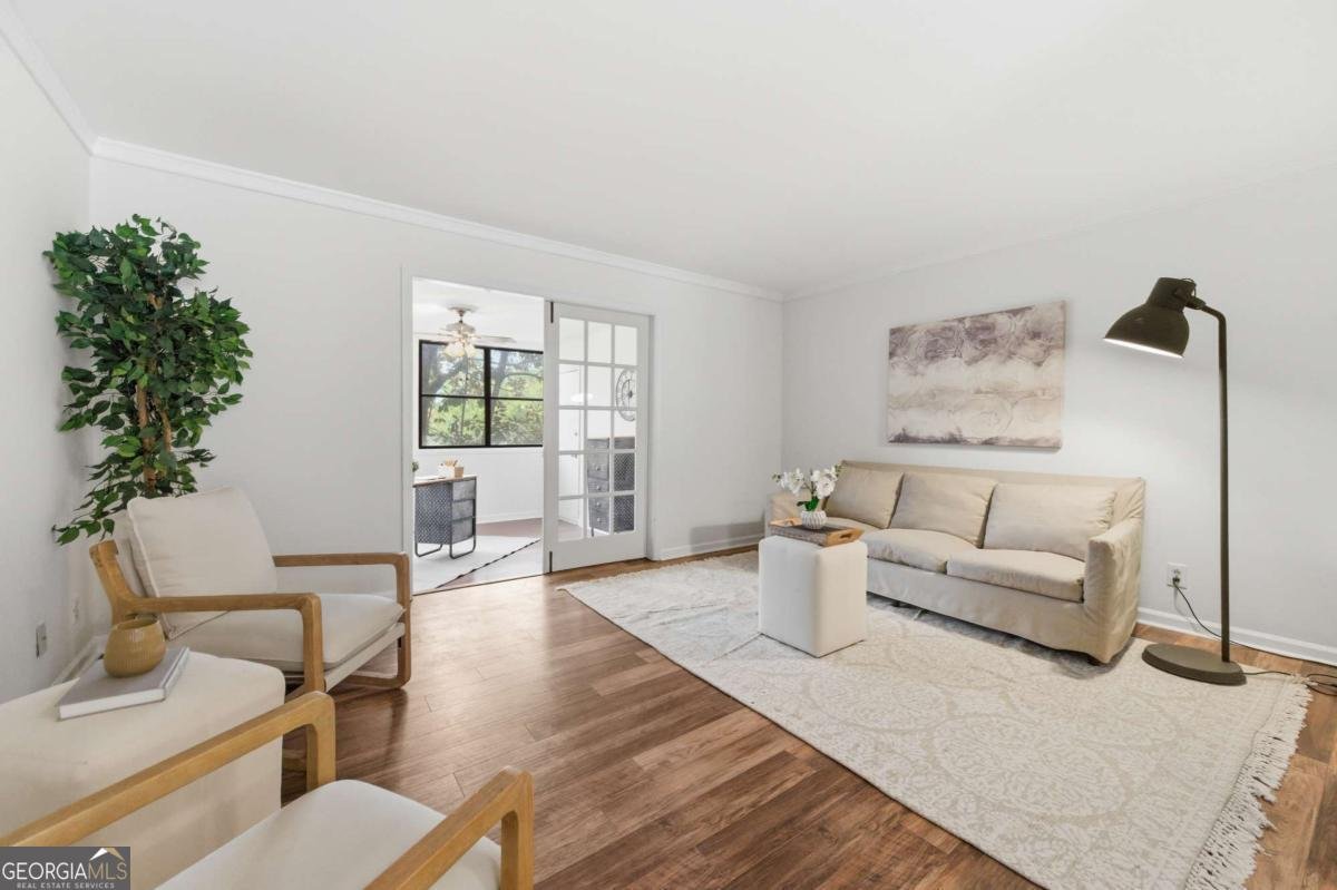 73 Montre Square Atlanta - 1