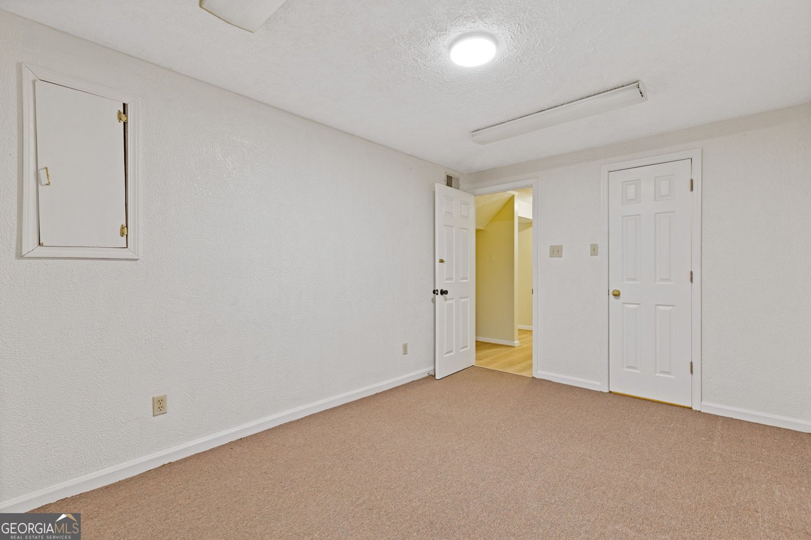 684 Oak Moss Drive Lawrenceville - 31