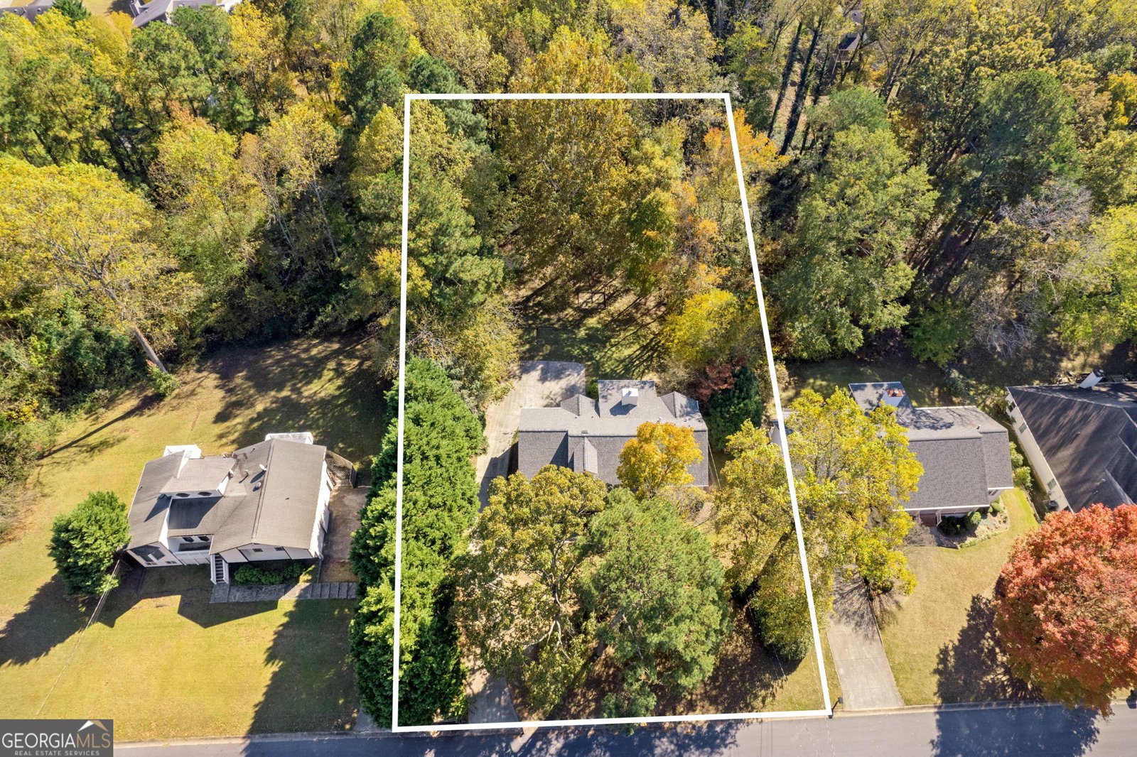 684 Oak Moss Drive Lawrenceville - 40