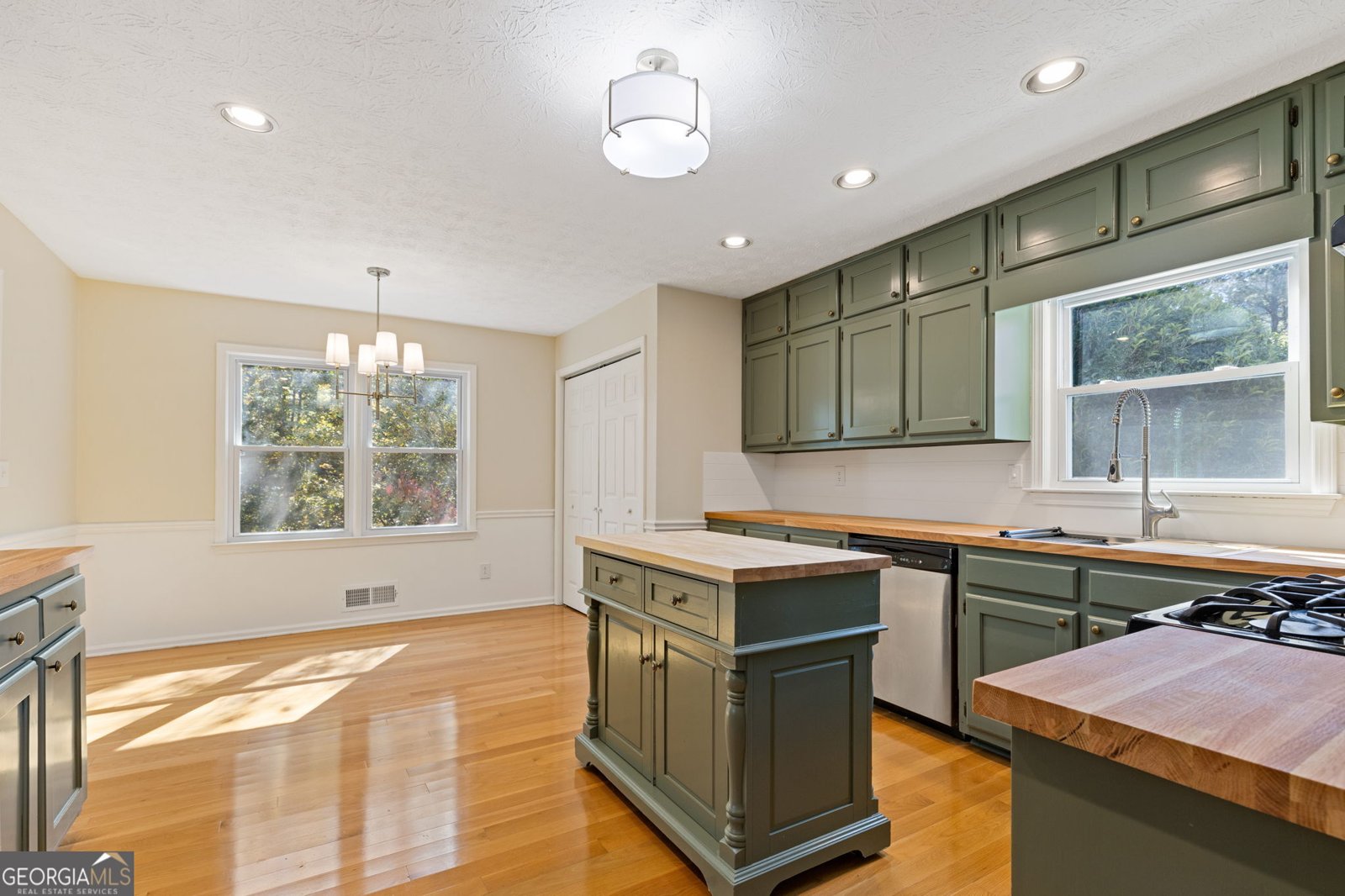 684 Oak Moss Drive Lawrenceville - 6