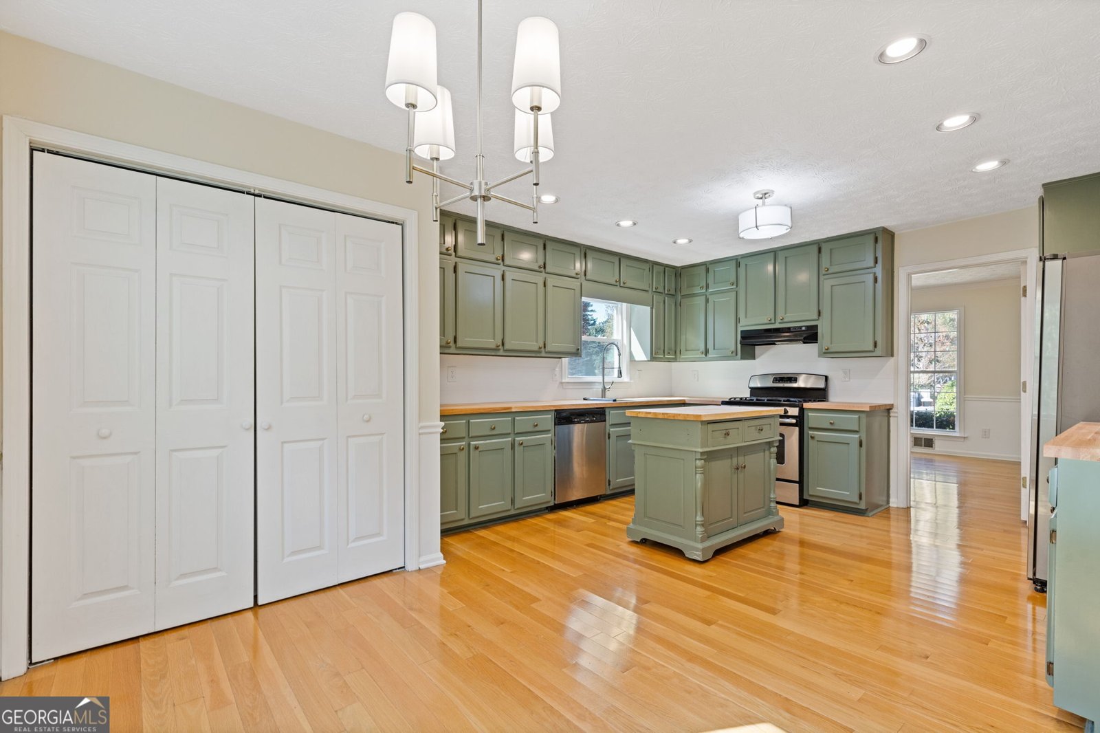 684 Oak Moss Drive Lawrenceville - 7