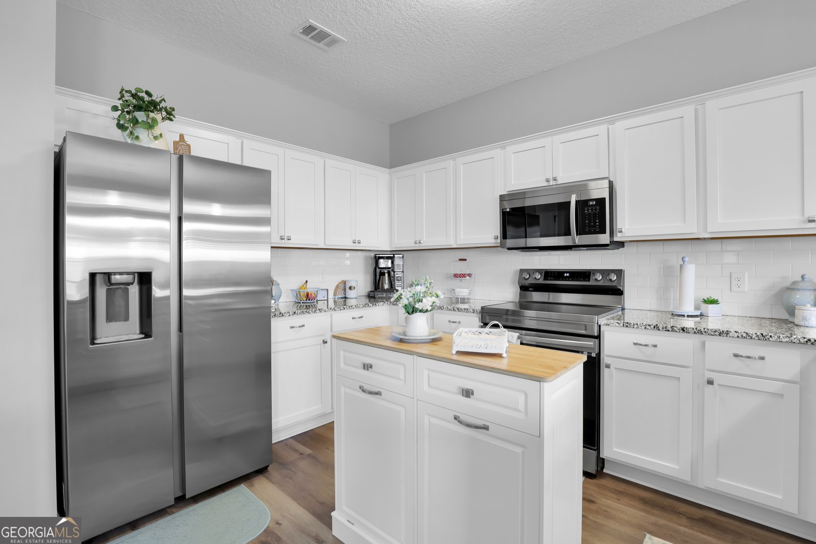 217 Brightleaf Circle Hinesville - 23