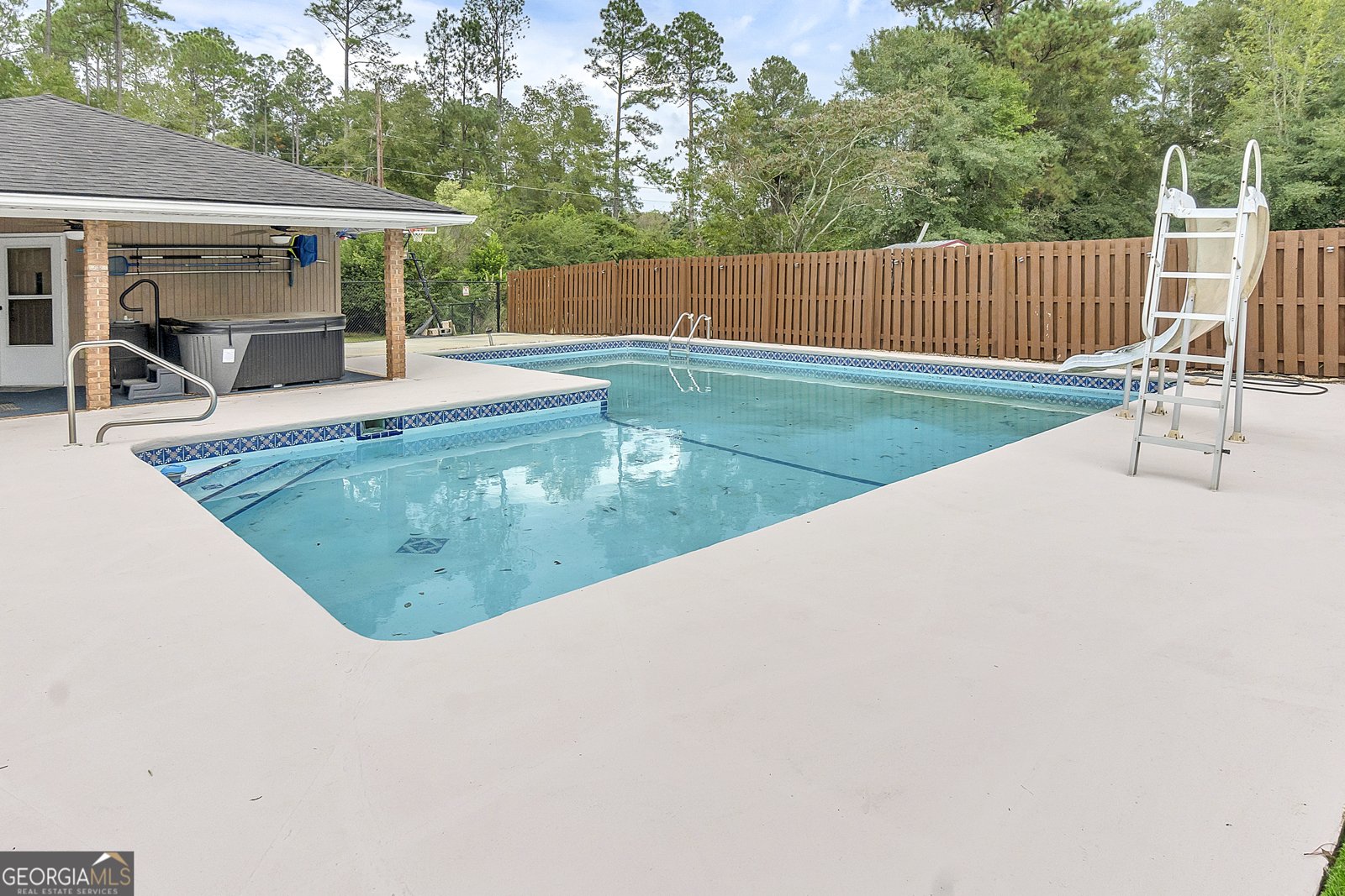 1296 McQuaig Street Cairo - 18