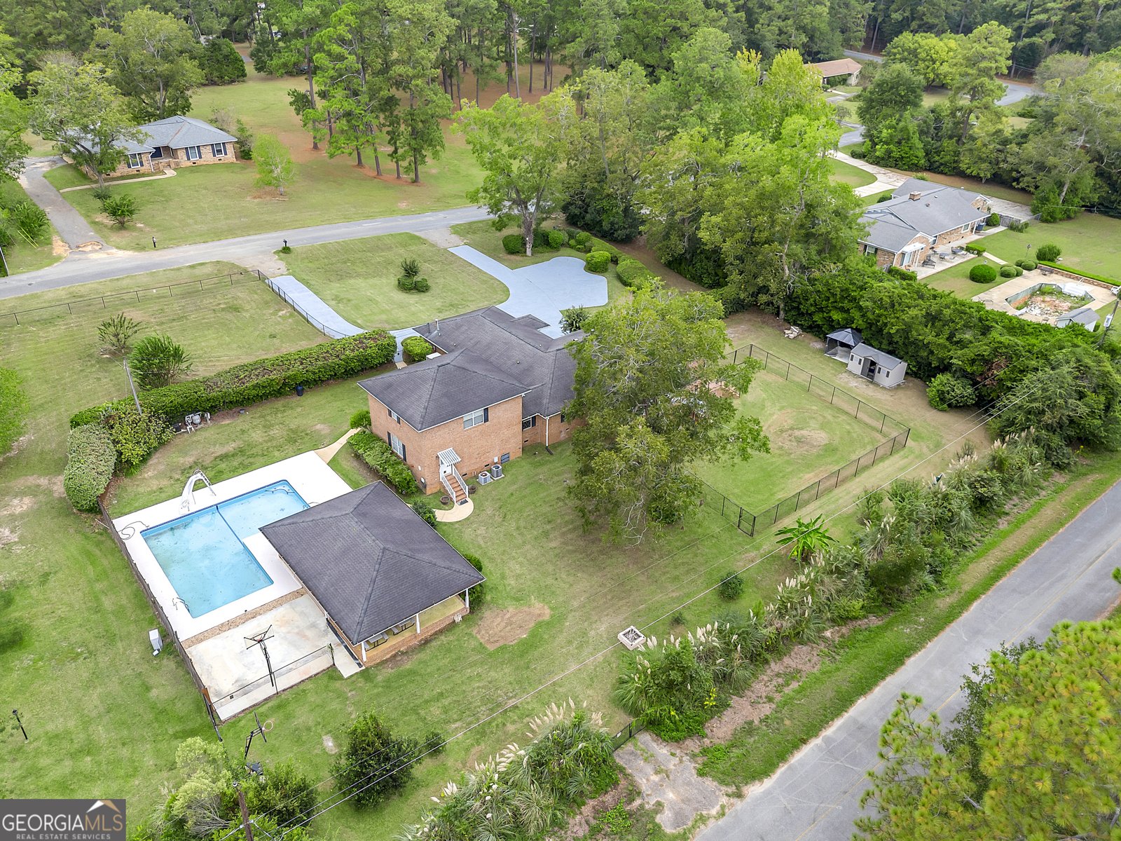 1296 McQuaig Street Cairo - 29