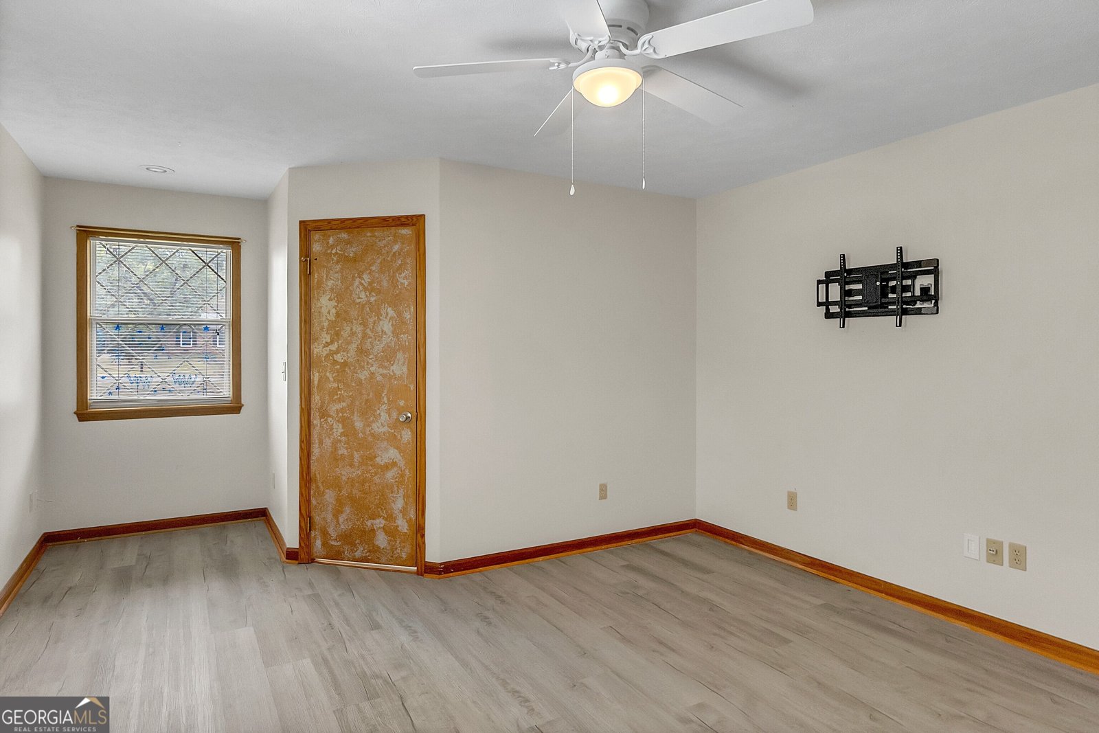 1296 McQuaig Street Cairo - 42