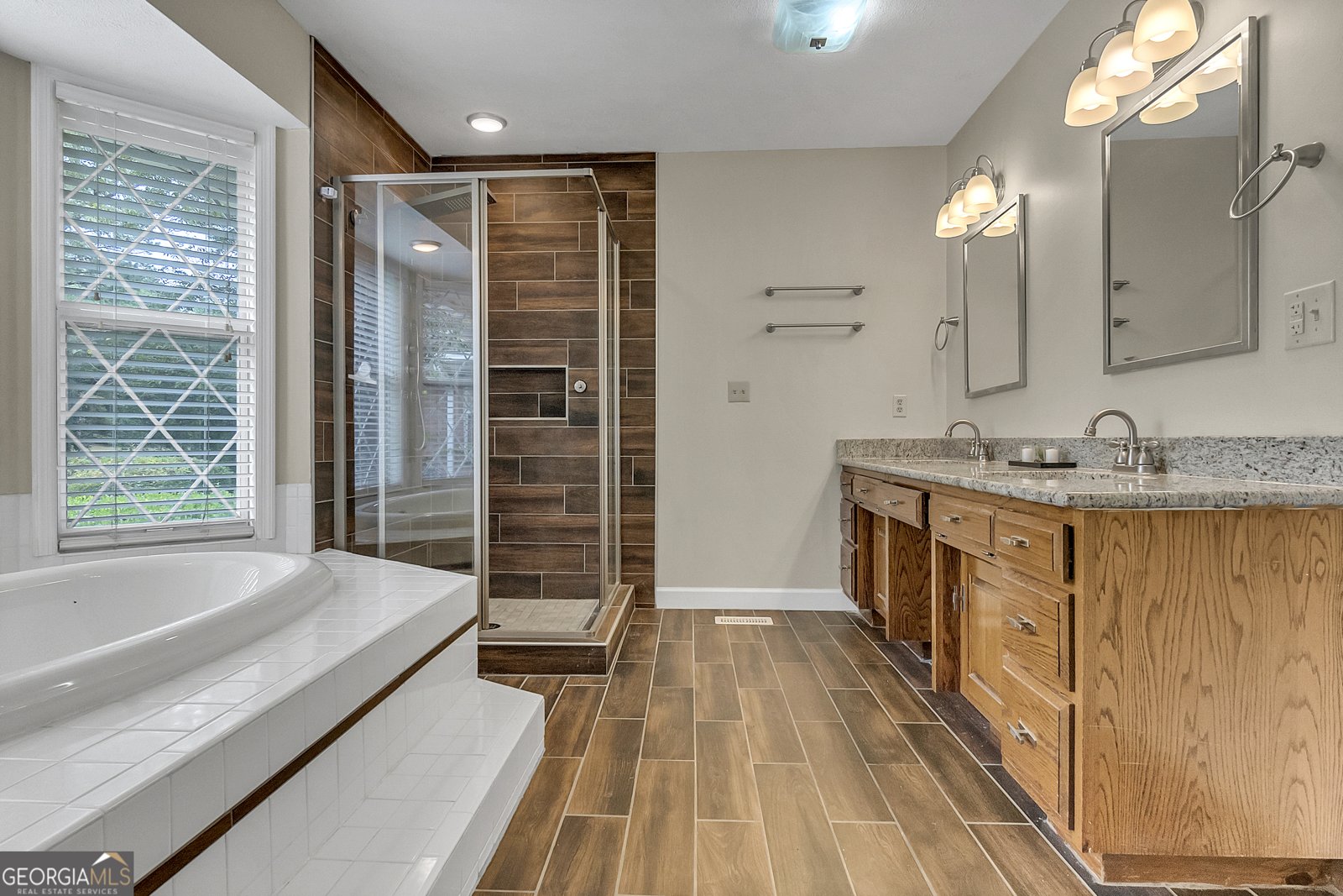 1296 McQuaig Street Cairo - 73