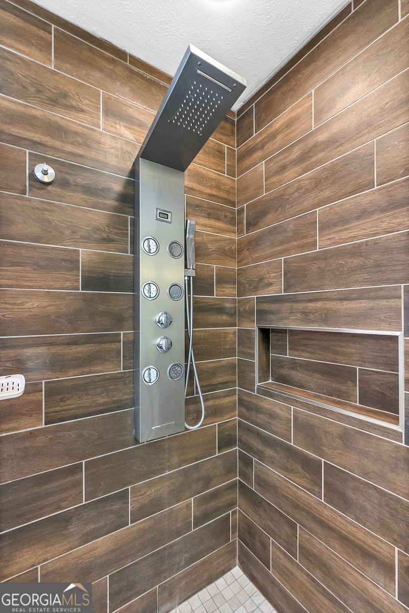 1296 McQuaig Street Cairo - 75