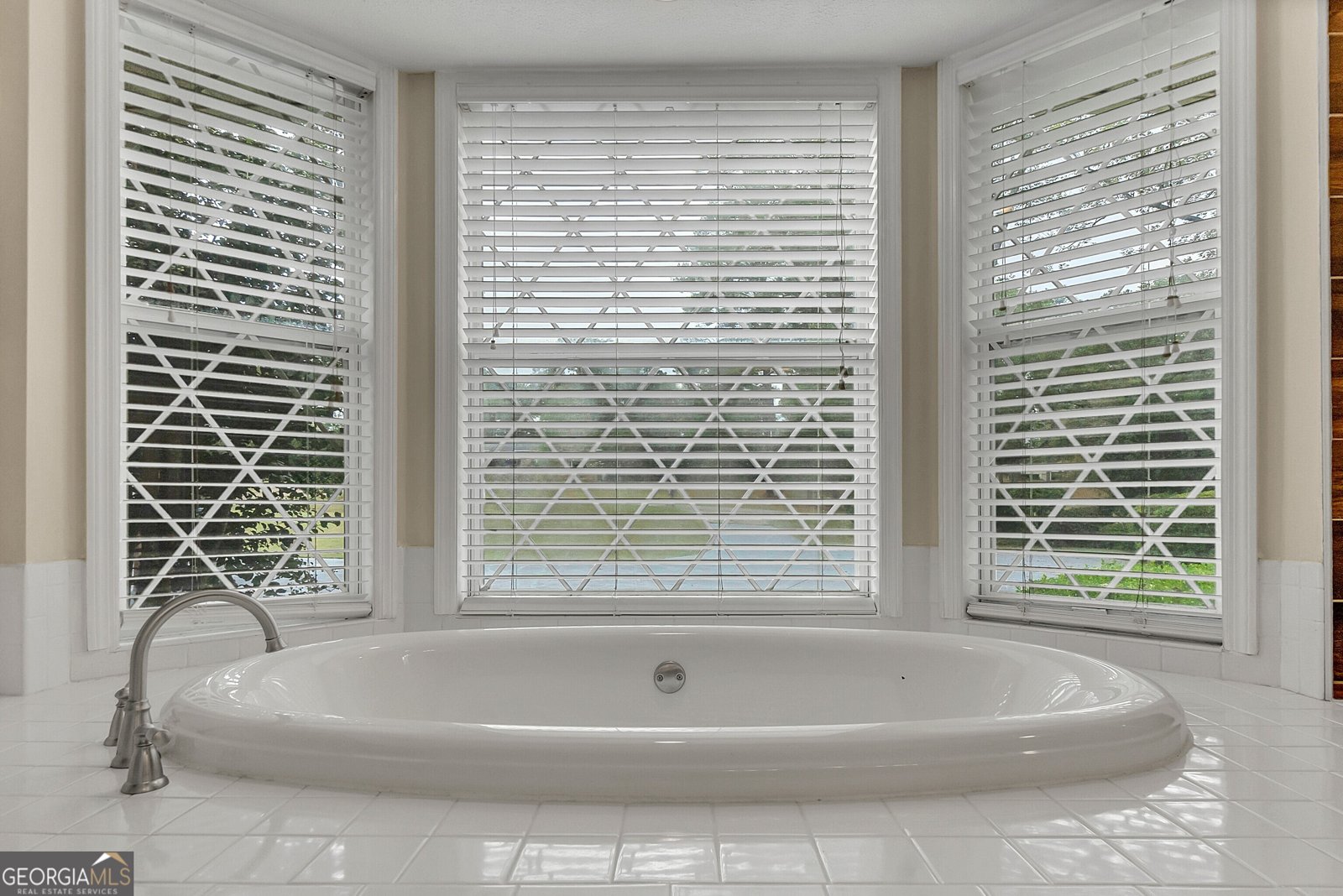 1296 McQuaig Street Cairo - 77