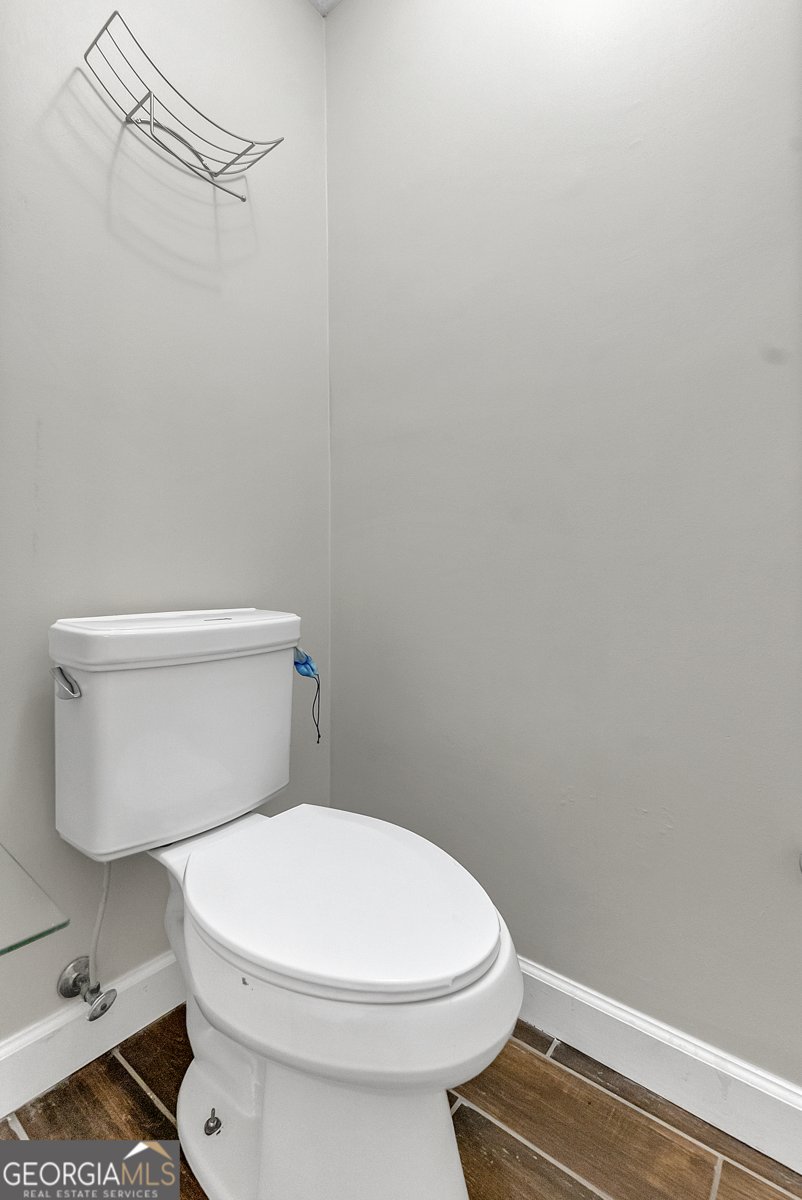 1296 McQuaig Street Cairo - 79