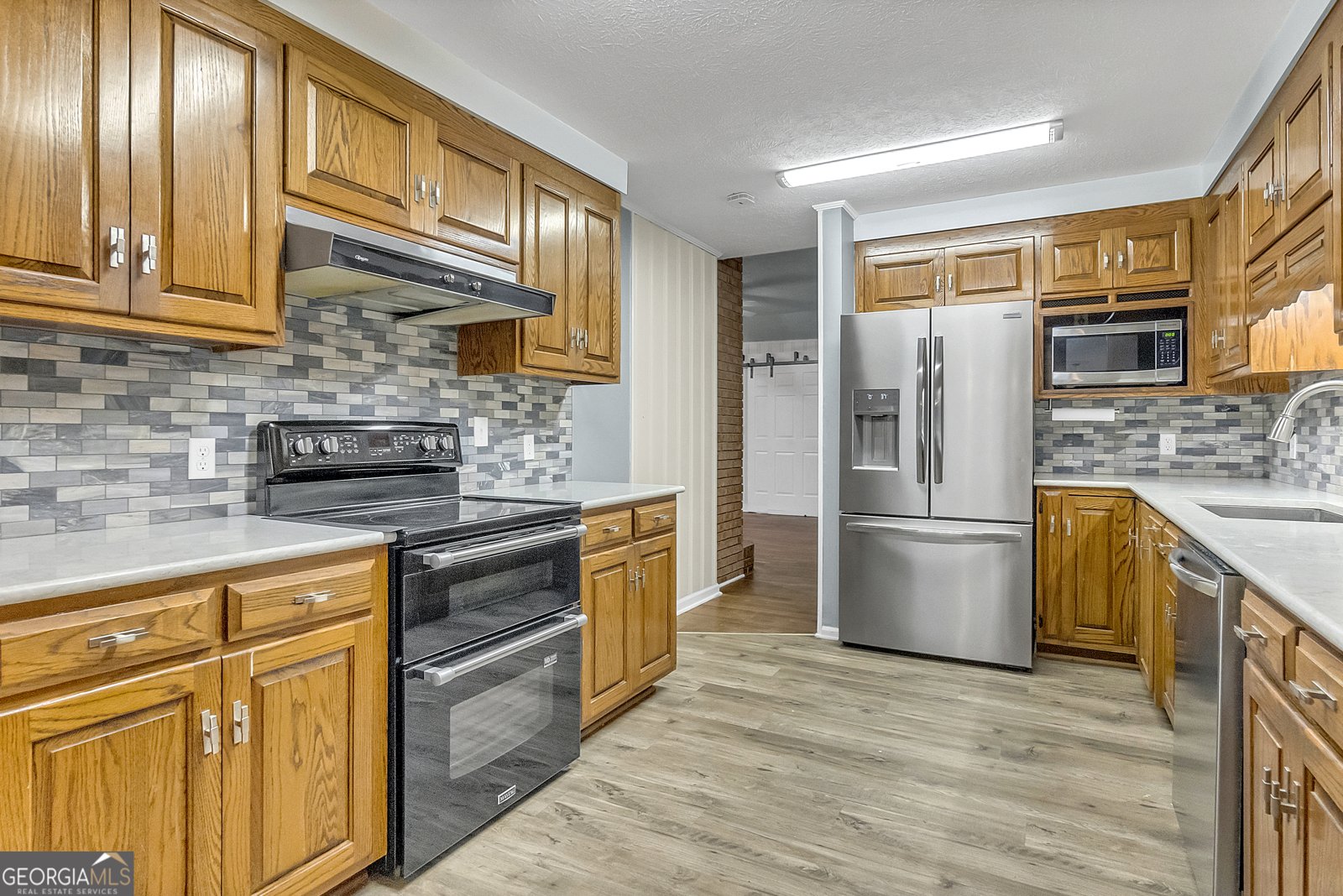 1296 McQuaig Street Cairo - 86