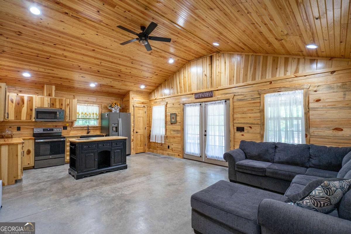 153 Whatley Road Lagrange - 55