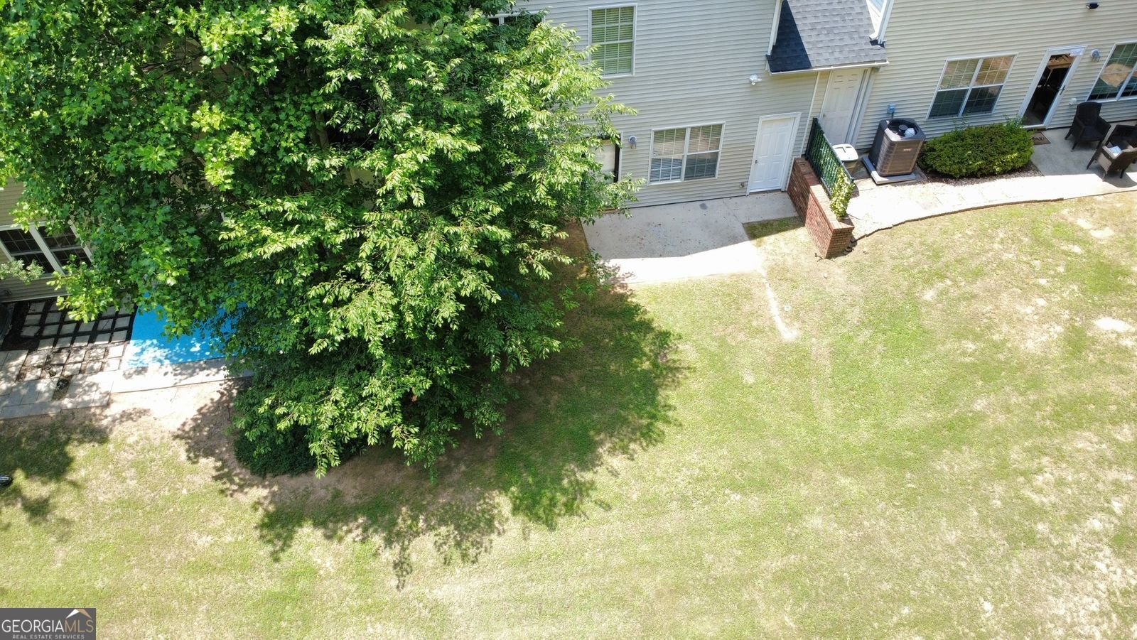 646 Lakes Circle Lithonia - 40