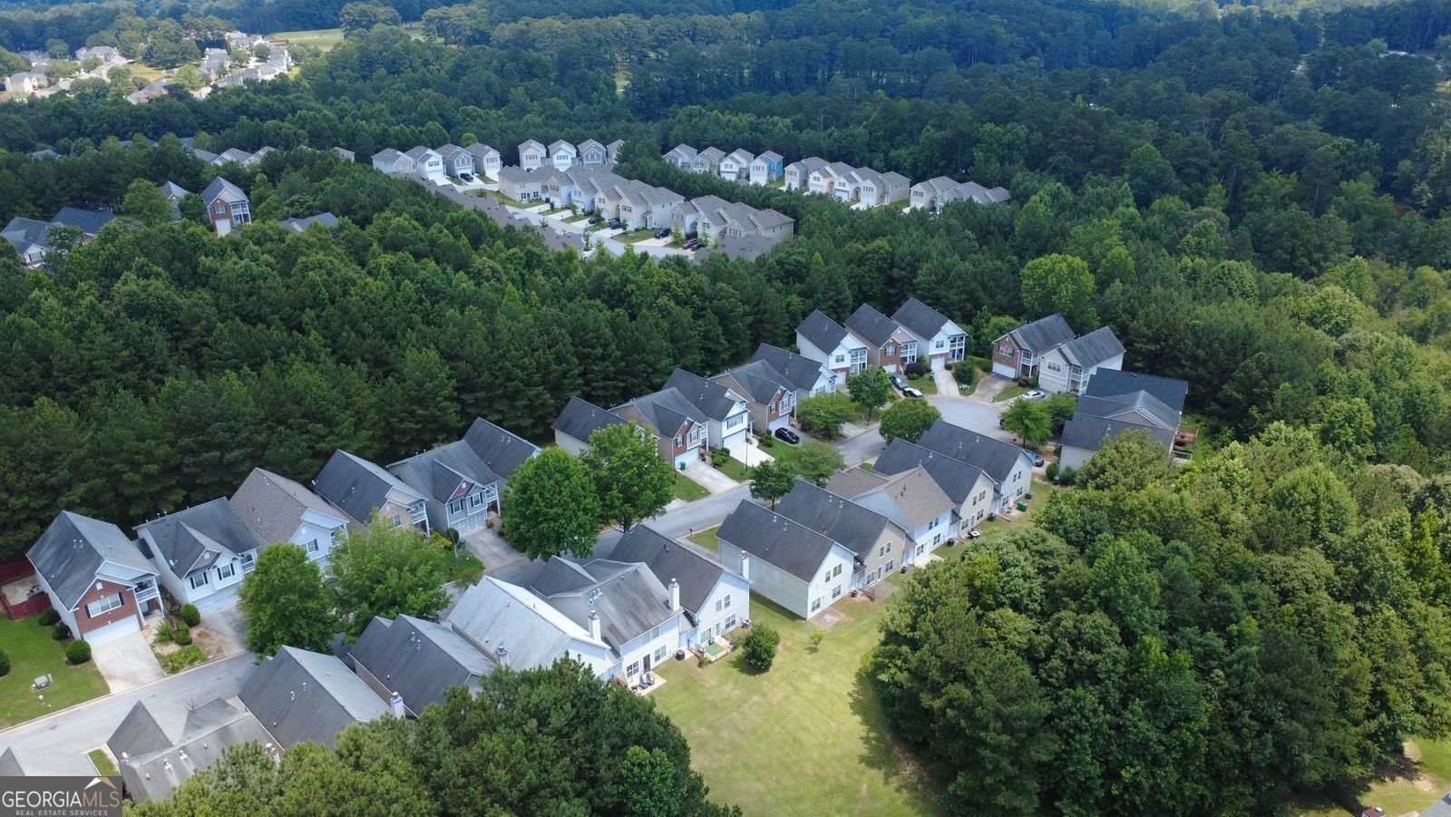 646 Lakes Circle Lithonia - 47