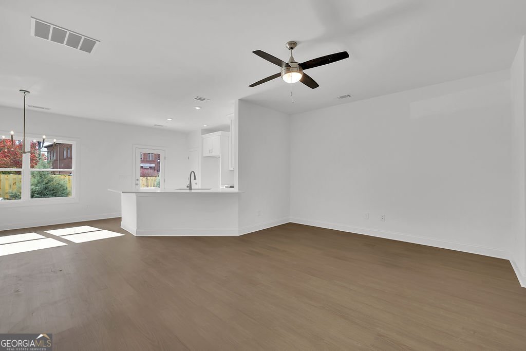 318 Heron Street Ball Ground - 9