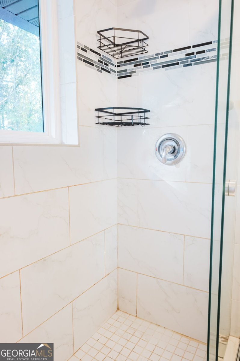 893 Slash Pine Road Forest Park - 18