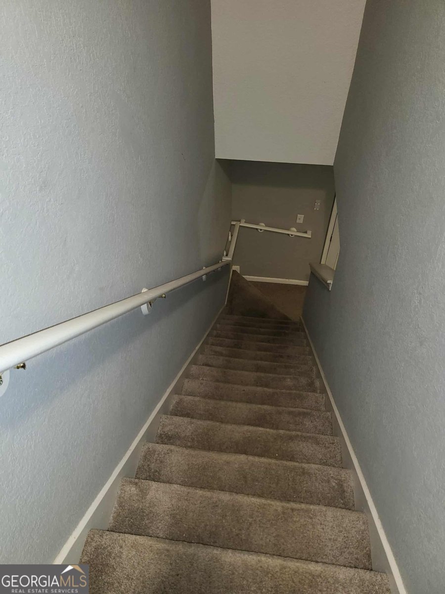 394 Brookview Drive Riverdale - 19