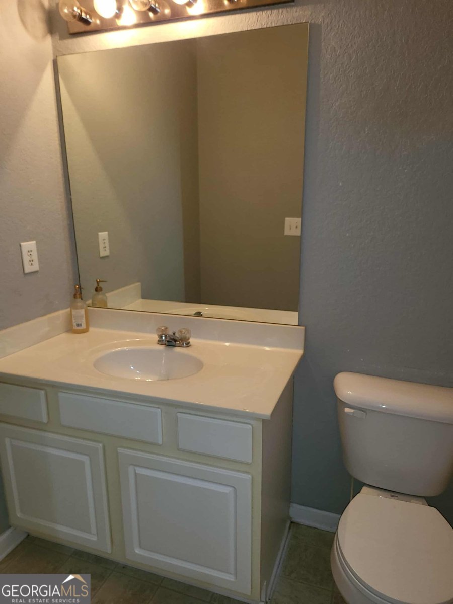 394 Brookview Drive Riverdale - 24