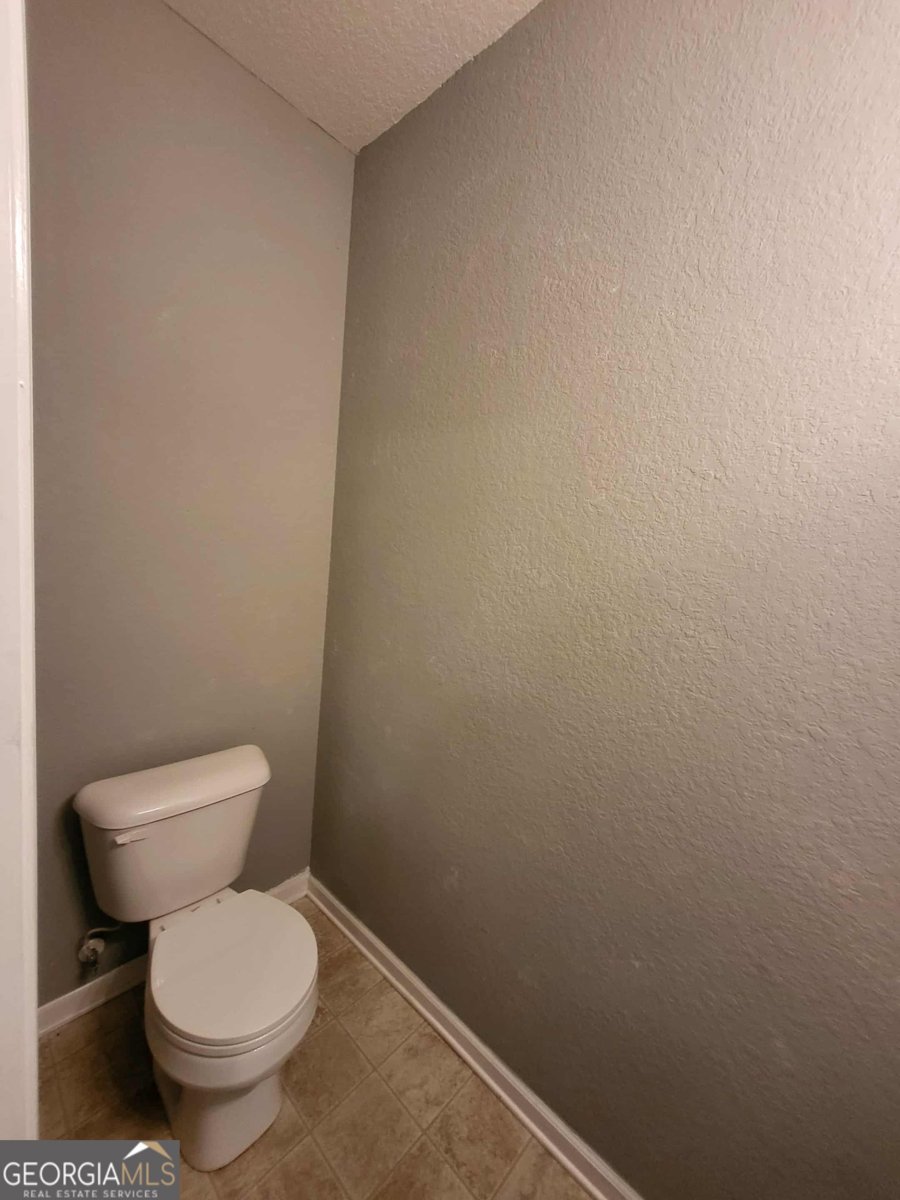 394 Brookview Drive Riverdale - 27