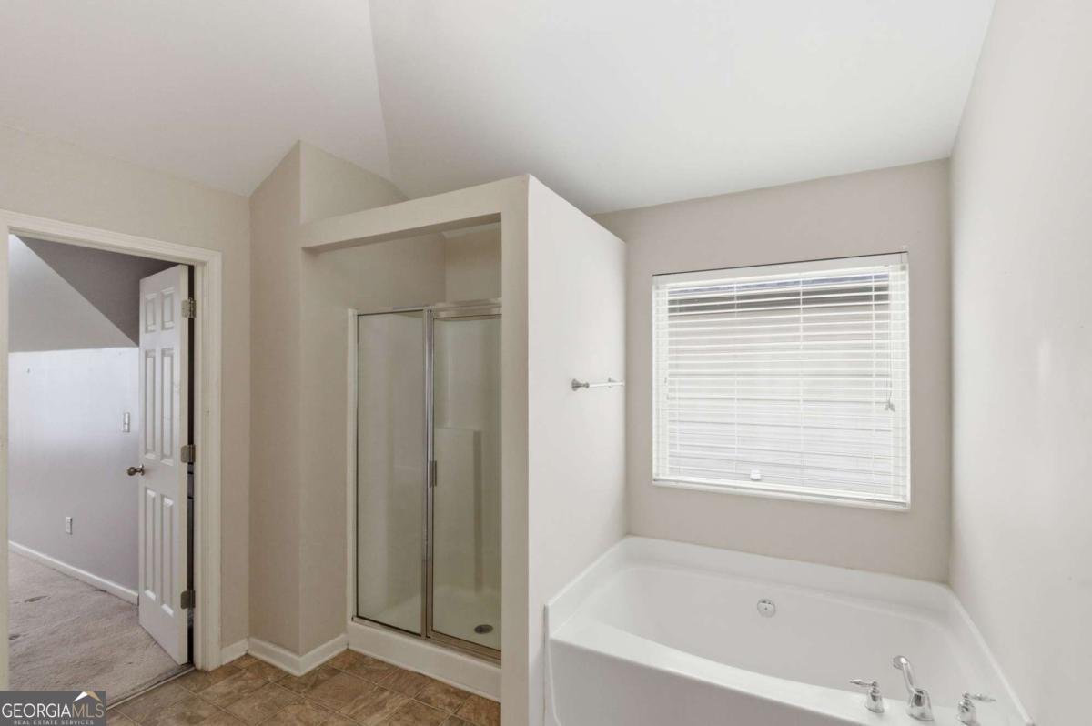 5728 Barrington Run Union City - 19