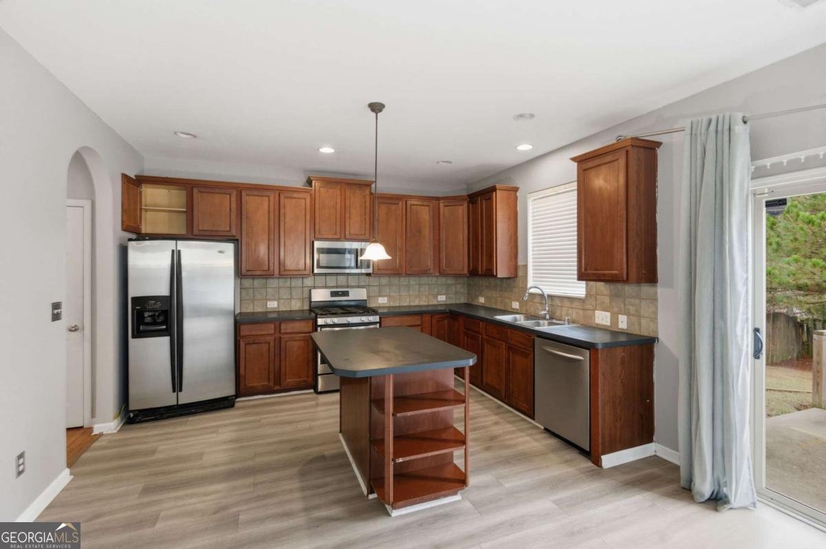 5728 Barrington Run Union City - 9