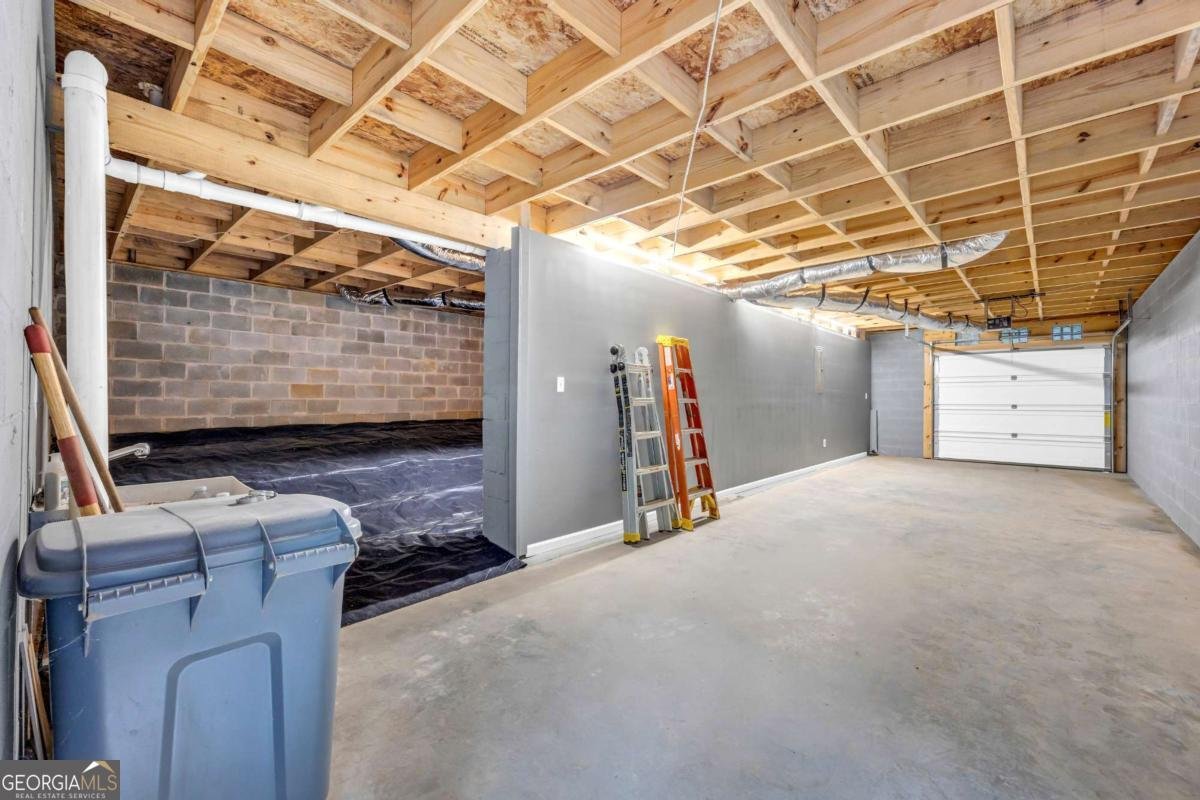 3938 Pointe N Gainesville - 27