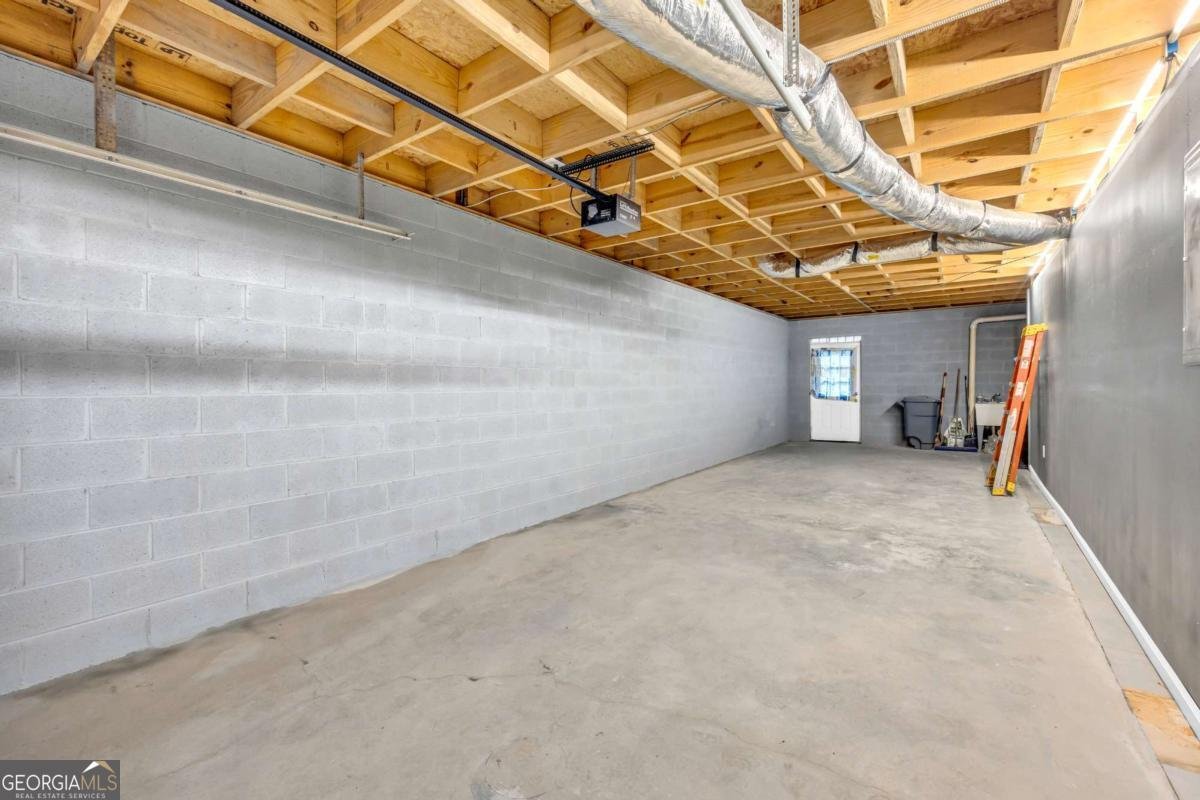 3938 Pointe N Gainesville - 28